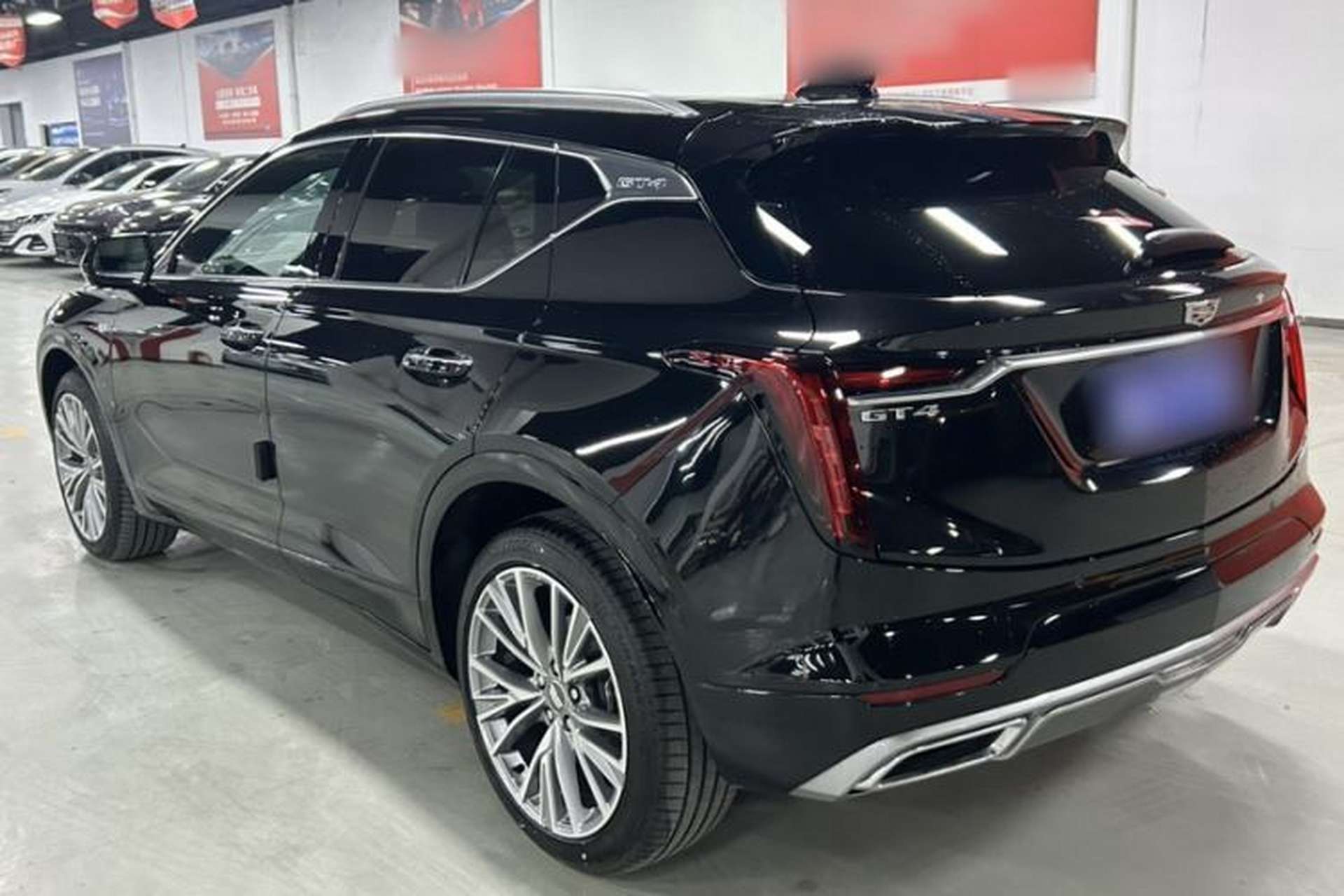 Used Cadillac GT4 2023 25T Luxury Model Exterior 3