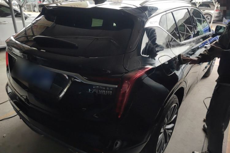 Used Cadillac GT4 2023 25T Luxury Model Exterior 5