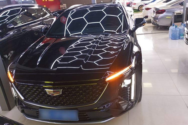 Used Cadillac GT4 2023 25T Luxury Model Front
