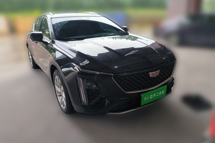 Used Cadillac GT4 2023 25T Fashion Edition Front Right 45 Deg