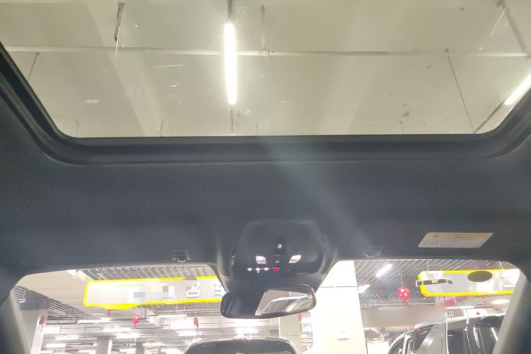Used Cadillac GT4 2023 25T Luxury Model Headliner