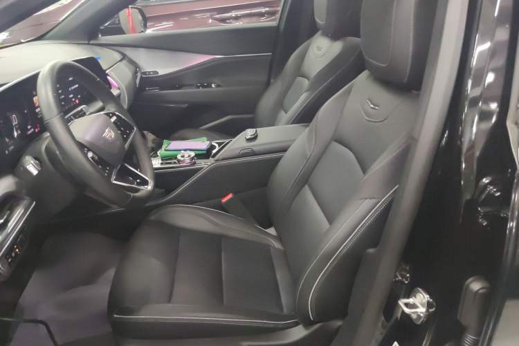 Used Cadillac GT4 2023 25T Luxury Model Left Front Seat