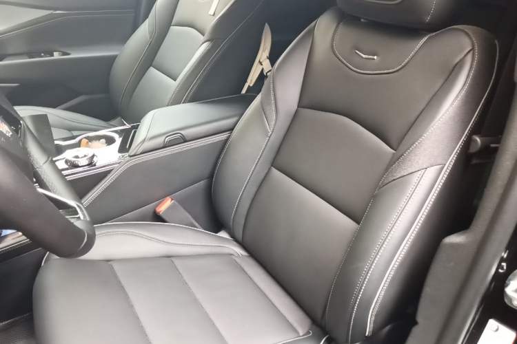 Used Cadillac GT4 2023 25T Luxury Model Left Front Seat