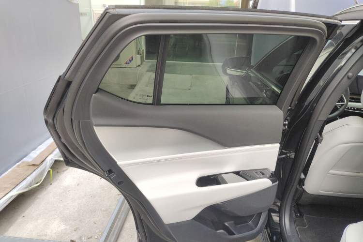 Used Cadillac GT4 2023 25T Luxury Model Left Rear Door Interior