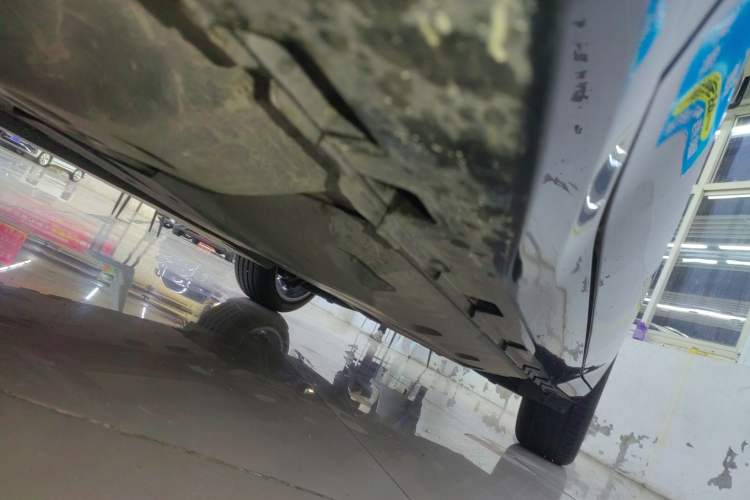 Used Cadillac GT4 2023 25T Luxury Model Left Side Sill