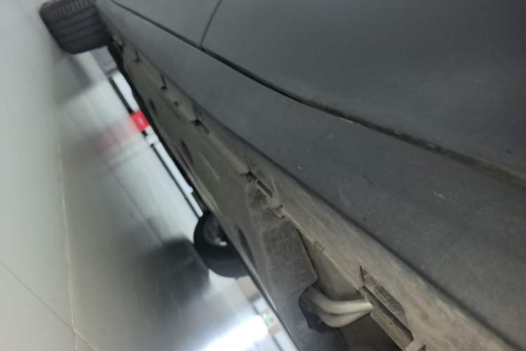 Used Cadillac GT4 2023 25T Fashion Edition Left Side Sill
