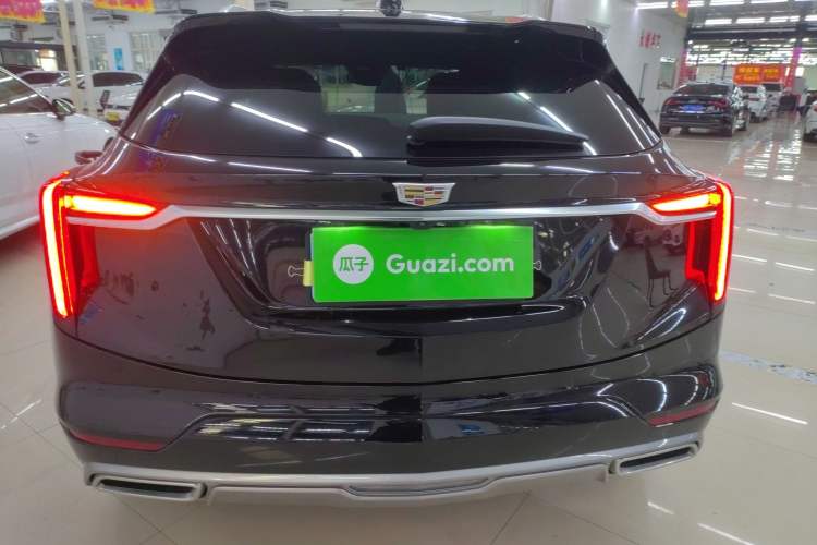 Used Cadillac GT4 2023 25T Luxury Model Rear