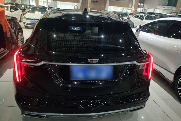 Used Cadillac GT4 2023 25T Prestige Version Rear