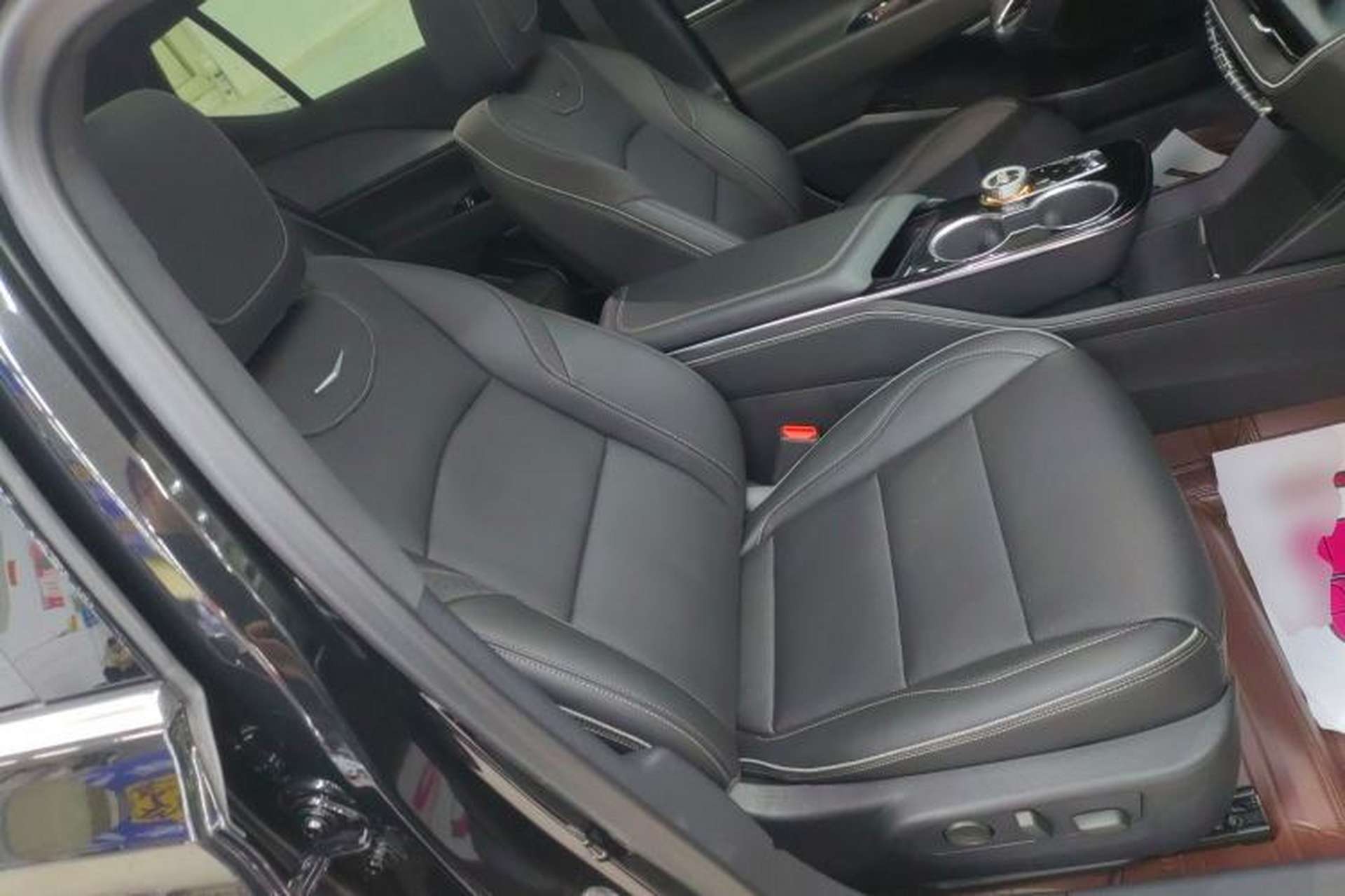 Used Cadillac GT4 2023 25T Luxury Model Right Front Seat