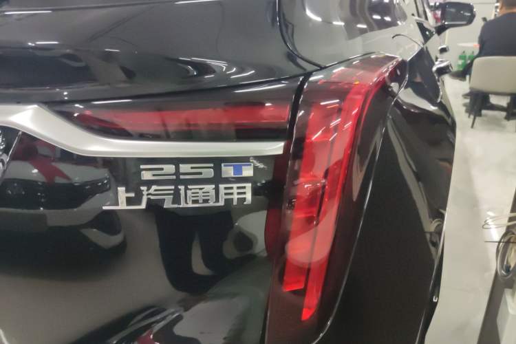 Used Cadillac GT4 2023 25T Luxury Model Right Rear Taillight