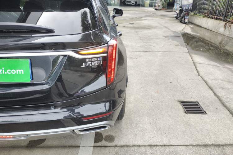 Used Cadillac GT4 2023 25T Luxury Model Right Rear Taillight