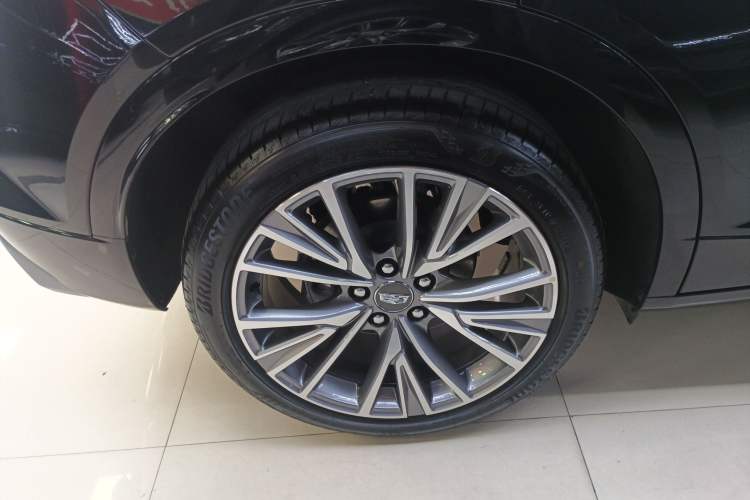 Used Cadillac GT4 2023 25T Luxury Model Right Rear Wheel Hub