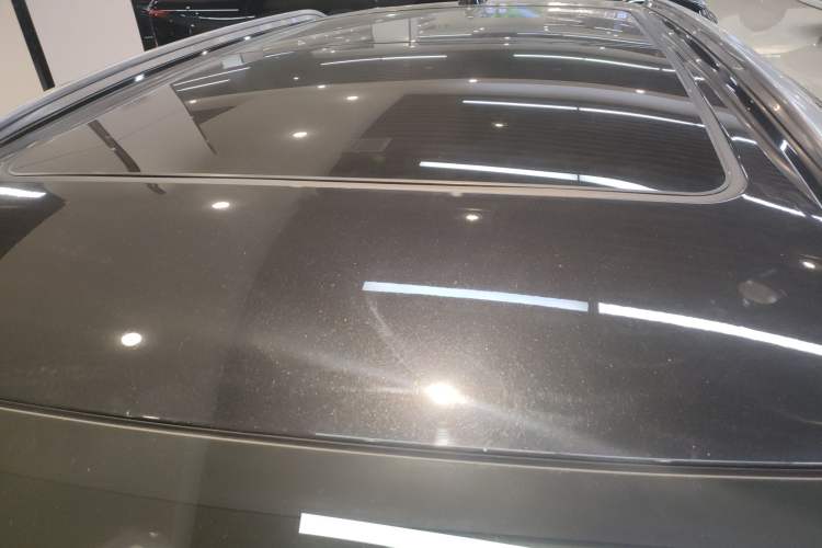 Used Cadillac GT4 2023 25T Luxury Model Roof