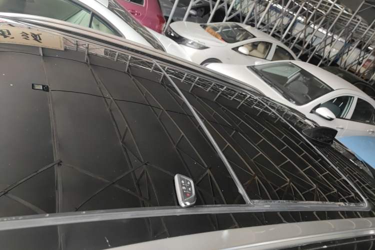Used Cadillac GT4 2023 25T Luxury Model Roof