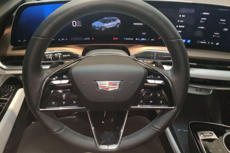 Used Cadillac GT4 2023 25T Luxury Model Steering Wheel