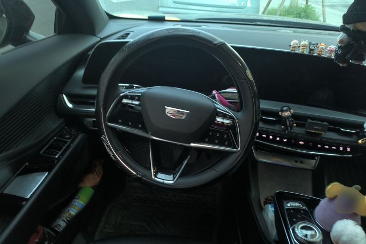 Used Cadillac GT4 2023 25T Fashion Edition Steering Wheel