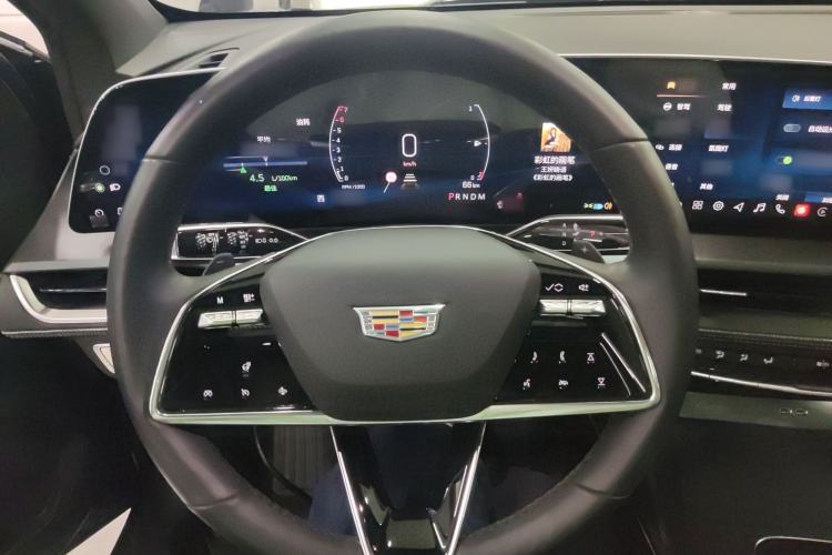 Used Cadillac GT4 2023 25T Luxury Model Steering Wheel