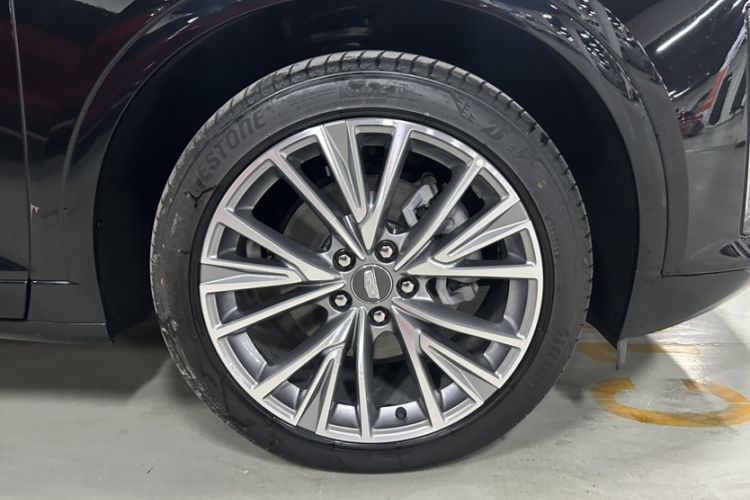 Used Cadillac GT4 2023 25T Luxury Model Trunk