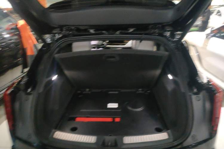 Used Cadillac GT4 2023 25T Prestige Version Trunk
