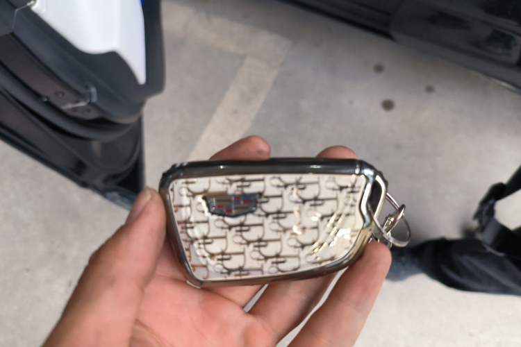 Used Cadillac GT4 2023 25T Fashion Edition Vehicle Key