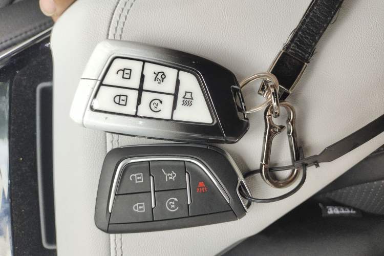 Used Cadillac GT4 2023 25T Luxury Model Vehicle Key
