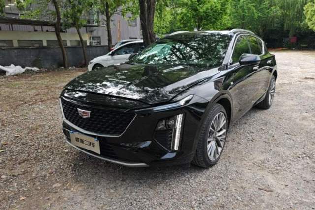 Used Cadillac GT4 2023 25T Luxury Model