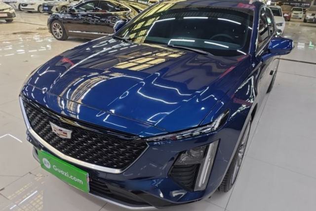 Used Cadillac GT4 2023 25T Luxury Model