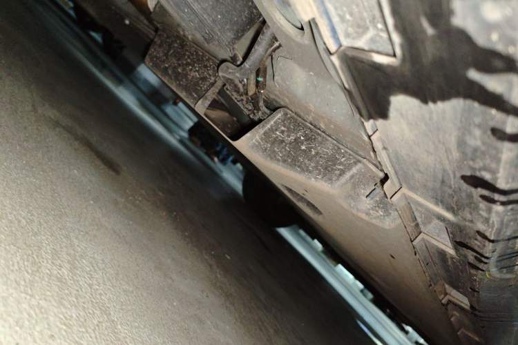 Used Cadillac GT4 2023 25T Prestige Version Chassis Rear Right