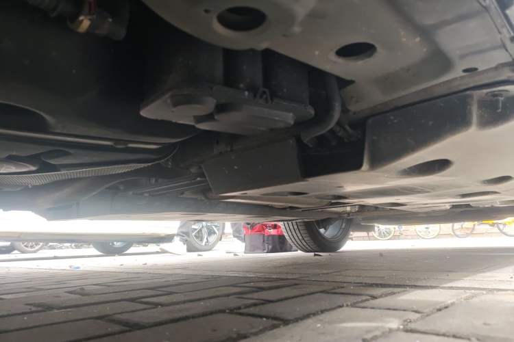 Used Cadillac GT4 2023 25T Luxury Model Chassis Rear Right
