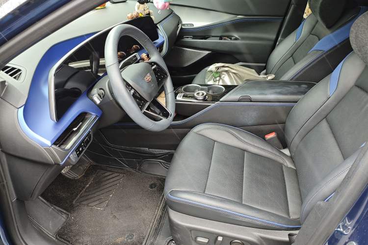 Used Cadillac GT4 2023 25T Prestige Version Driver Seat