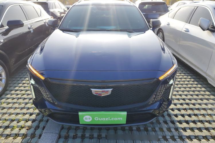 Used Cadillac GT4 2023 25T Prestige Version Exterior 1