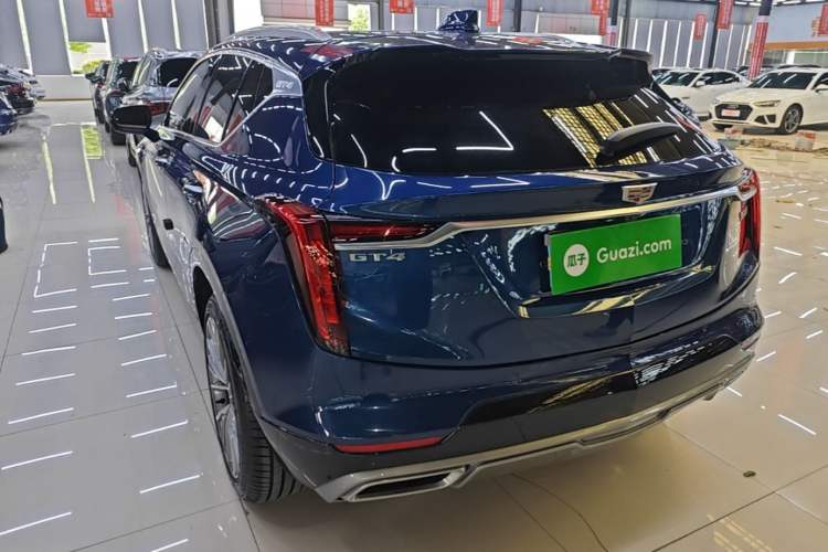 Used Cadillac GT4 2023 25T Luxury Model Exterior 2