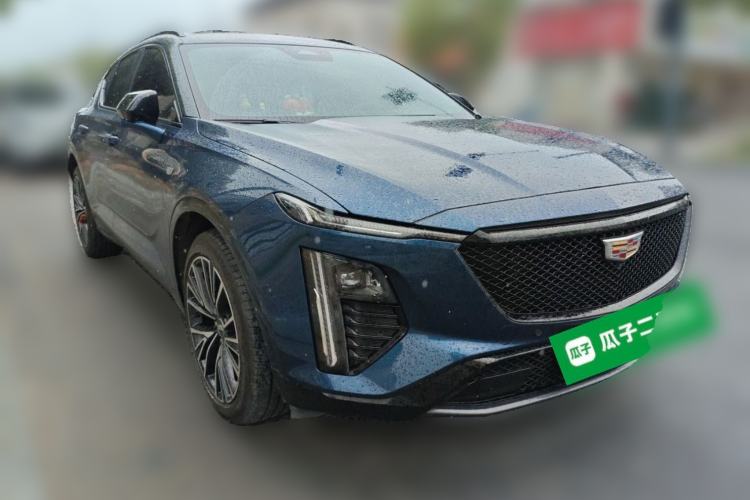 Used Cadillac GT4 2023 25T Prestige Version Front Right 45 Deg