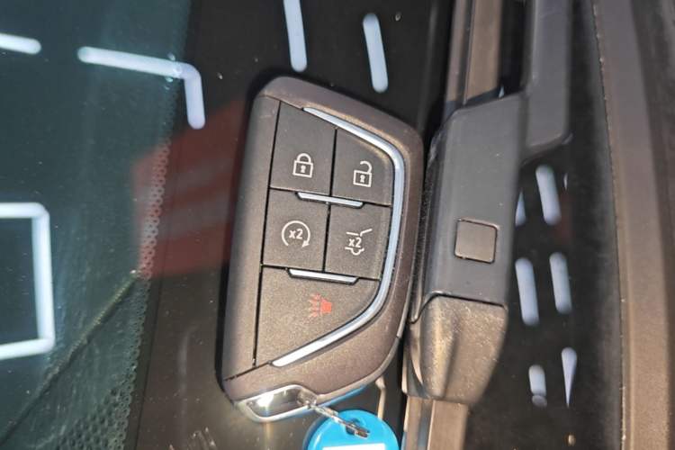Used Cadillac GT4 2023 25T Luxury Model Interior 1