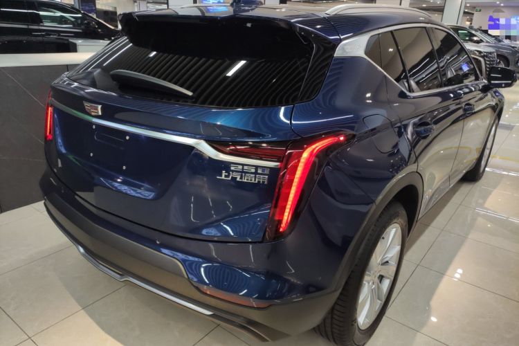 Used Cadillac GT4 2023 25T Fashion Edition Rear Right 45 Deg