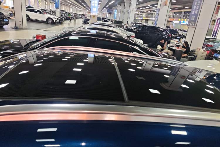 Used Cadillac GT4 2023 25T Fashion Edition Roof