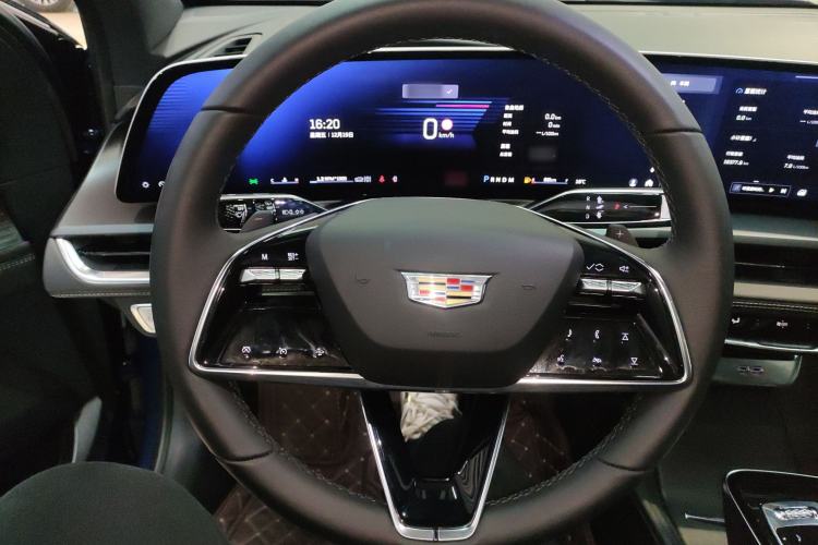 Used Cadillac GT4 2023 25T Fashion Edition Steering Wheel