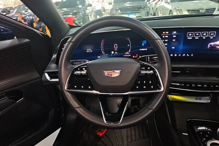Used Cadillac GT4 2023 25T Fashion Edition Steering Wheel