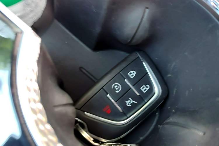 Used Cadillac GT4 2023 25T Prestige Version Vehicle Key