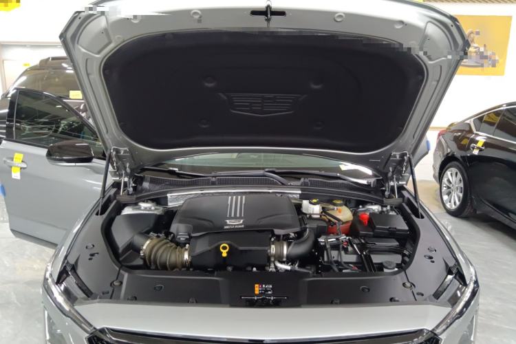 Used Cadillac GT4 2023 25T Luxury Model Engine Bay
