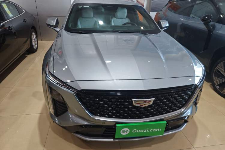 Used Cadillac GT4 2023 25T Prestige Version Front