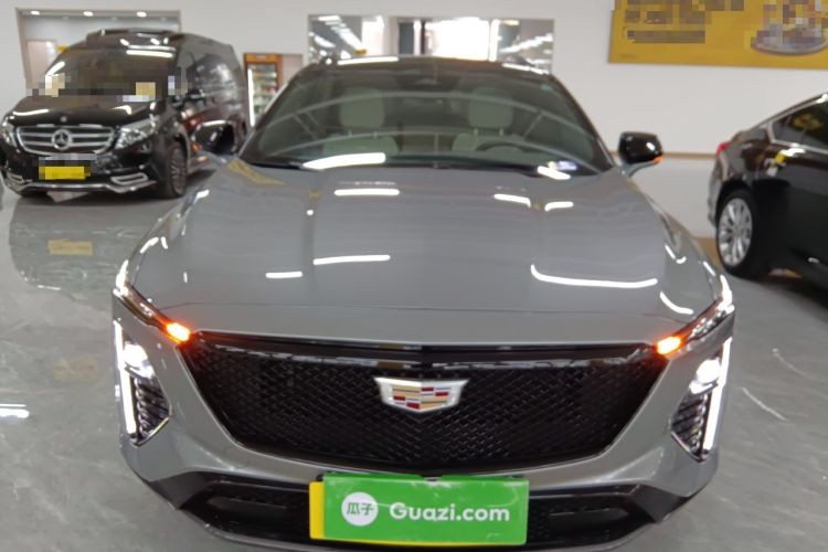 Used Cadillac GT4 2023 25T Luxury Model Front
