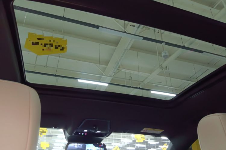 Used Cadillac GT4 2023 25T Luxury Model Headliner
