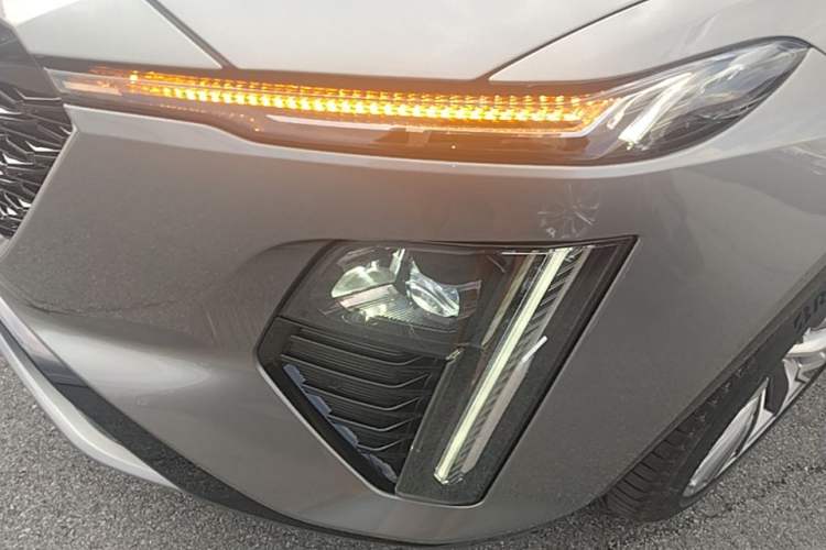 Used Cadillac GT4 2023 25T Prestige Version Left Front Headlight