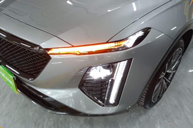 Used Cadillac GT4 2023 25T Luxury Model Left Front Headlight