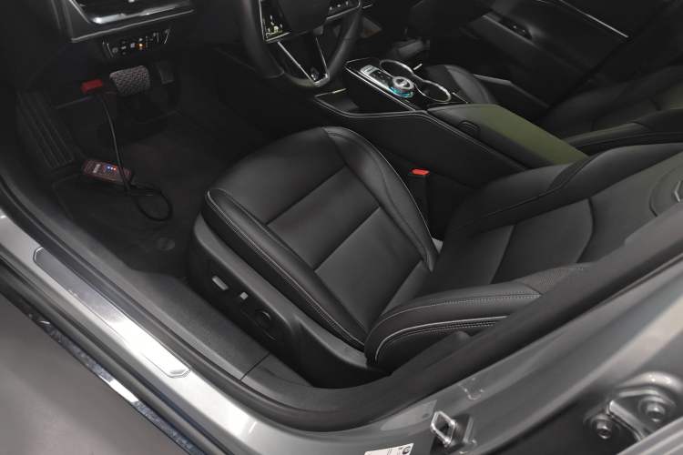 Used Cadillac GT4 2023 25T Luxury Model Left Front Seat
