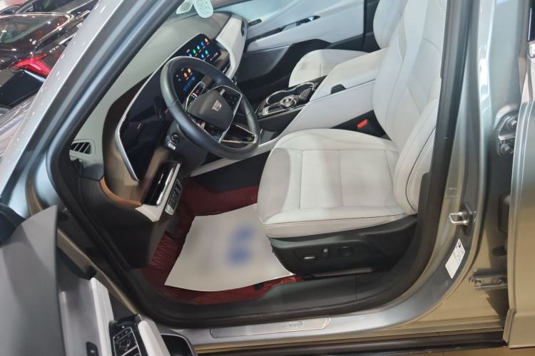 Used Cadillac GT4 2023 25T Prestige Version Left Front Seat