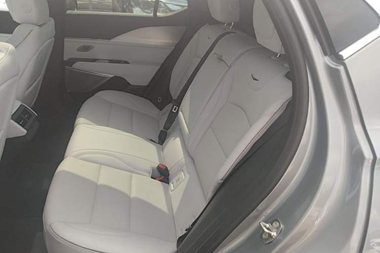 Used Cadillac GT4 2023 25T Prestige Version Left Rear Seat
