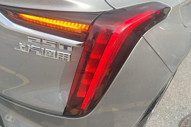 Used Cadillac GT4 2023 25T Prestige Version Right Rear Taillight
