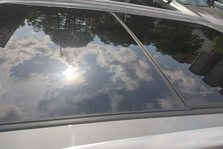 Used Cadillac GT4 2023 25T Prestige Version Roof